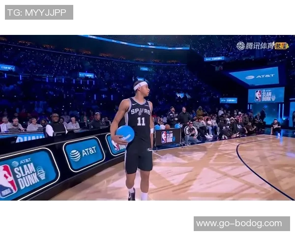 卡特布莱恩特展现灵动风采突破上篮得分引爆全场激情